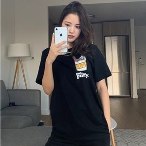 ISO in search of little puffy club noodle bath black short sleeve shirt top